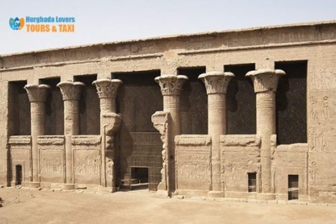 المتحف المصري القديم من الداخل بميدان التحرير مصر وما هي المراحل التي مر بيها حتى الان